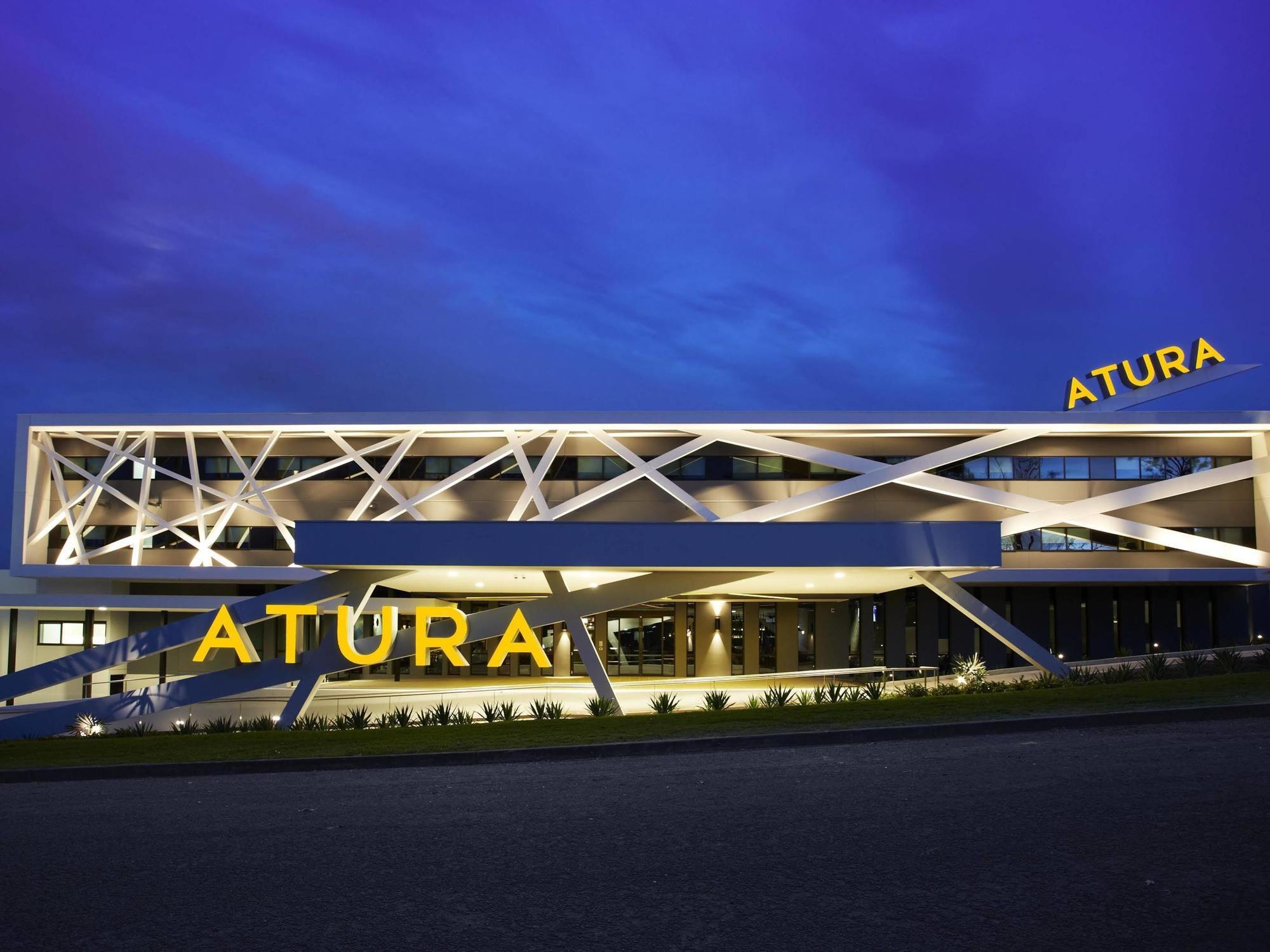 Atura Blacktown Luaran gambar