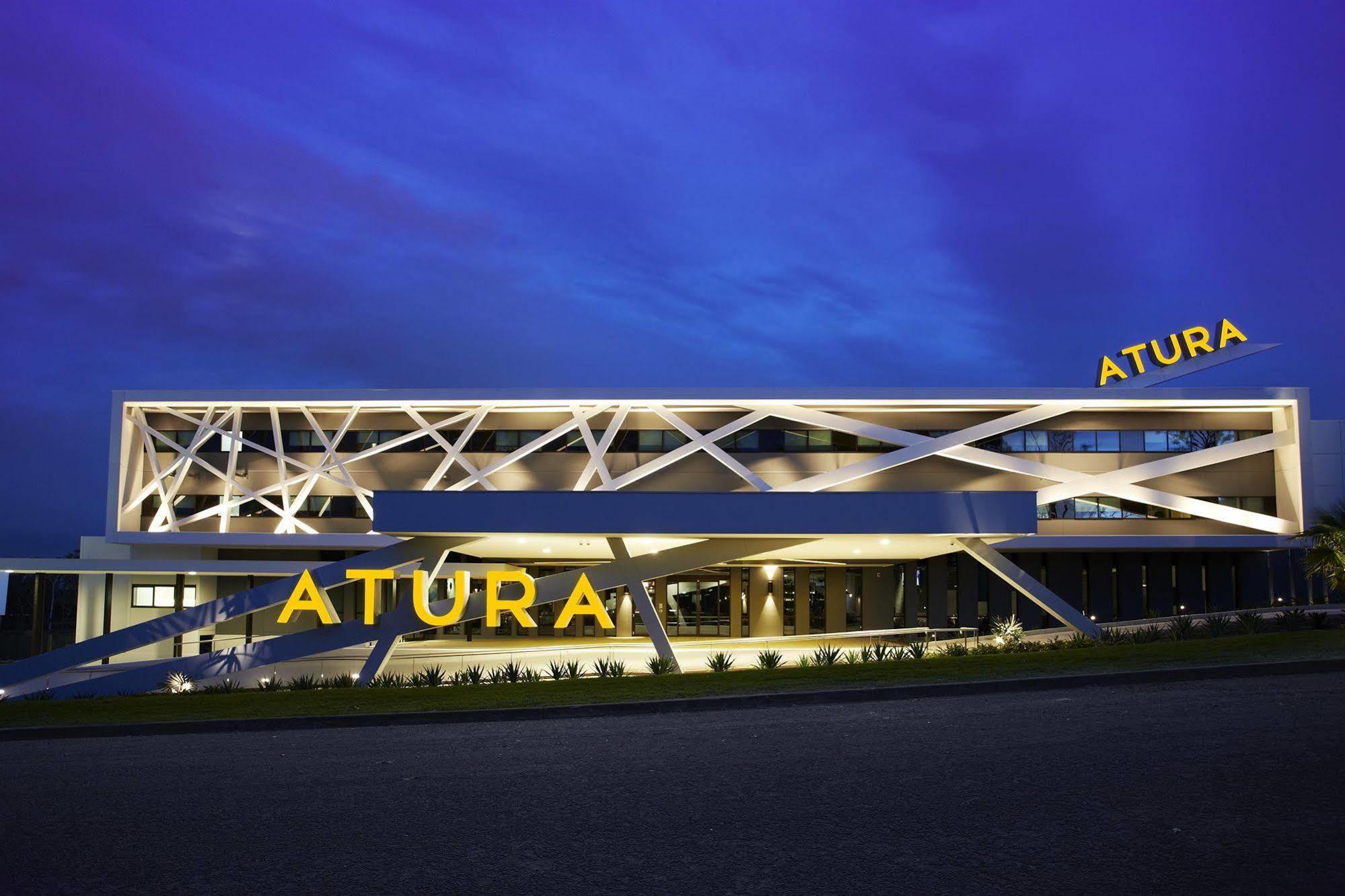 Atura Blacktown Luaran gambar
